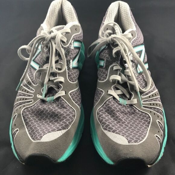 Mint New Balance 890 V3 Barringer Racing Womens 10 - Picture 4 of 6